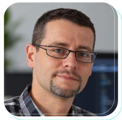 Portrait de Simon BAROUKH
